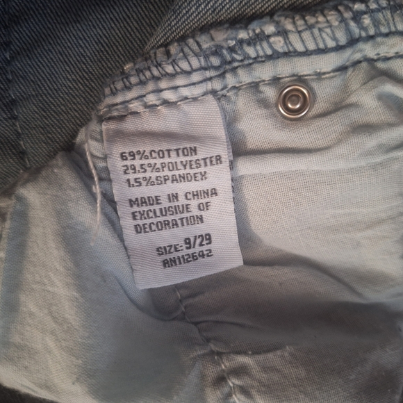 Women's Low Rise  Bootcut Jeans Size 9/29 - Picture 12 of 17